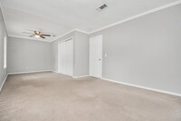 8622 Elbert St photo'