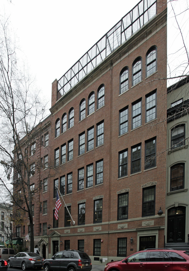 136 E 78th St in New York, NY - Building Photo - Building Photo