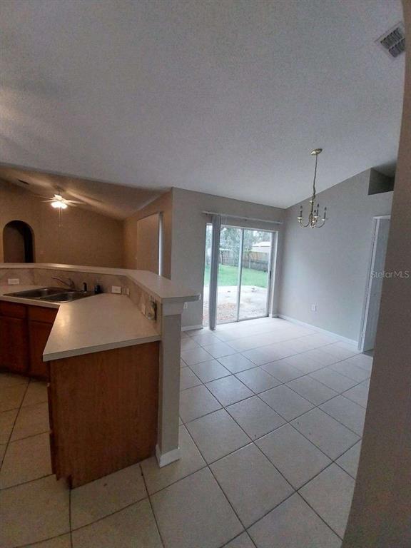 11066 Avis St in Spring Hill, FL - Building Photo - Building Photo