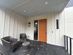 1073 Hemphill Ave NW in Atlanta, GA - Foto de edificio - Building Photo