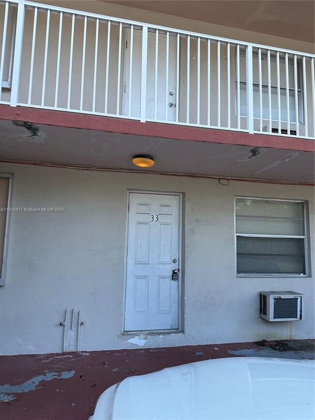 2918 Funston St in Hollywood, FL - Building Photo - Building Photo