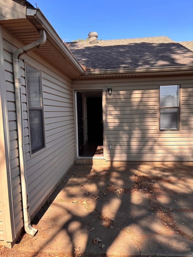 property at 4809 Samantha Ave