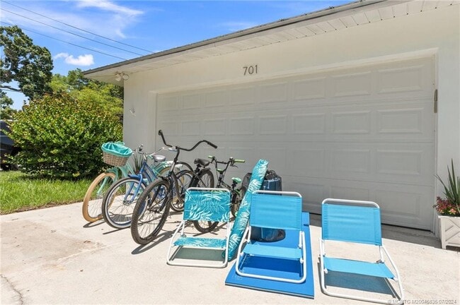 property at 701 SE Alamanda Way