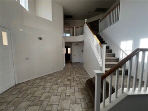 8751 Quintane Ln in Las Vegas, NV - Building Photo - Building Photo