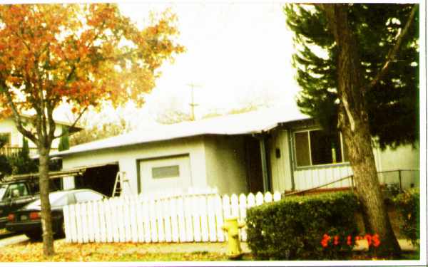 1467-1469 Ebener St in Redwood City, CA - Building Photo - Building Photo