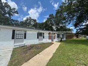 4213 Queens Ct in Pace, FL - Building Photo - Building Photo