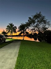 6701 NW 169th St in Hialeah, FL - Building Photo - Building Photo