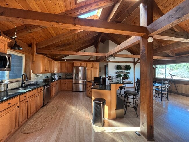 525 W Woodmen Rd in Colorado Springs, CO - Building Photo - Building Photo