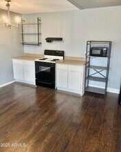 1440 N Idaho Rd in Apache Junction, AZ - Building Photo - Building Photo