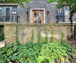 2469 Overlook Rd in Cleveland Heights, OH - Building Photo - Building Photo