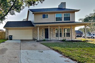 7402 Grackle Dr in Cypress, TX - Building Photo