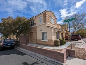 10388 Poker Alice Ct in Las Vegas, NV - Building Photo - Building Photo