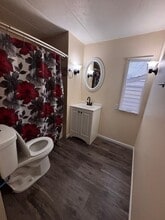 14001 Western Ave in Blue Island, IL - Foto de edificio - Building Photo