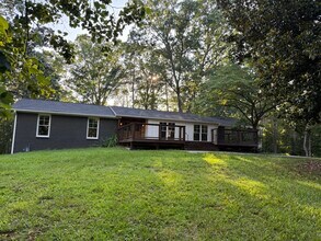 233 Ranchwood Trail in Woodstock, GA - Building Photo - Building Photo