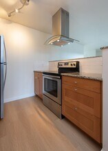 Fireside Apartments in Redmond, WA - Building Photo - Building Photo
