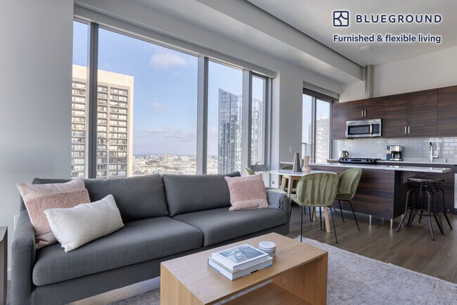 100 Van Ness Ave in San Francisco, CA - Building Photo - Building Photo