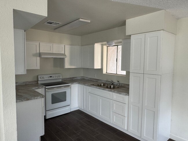 1038 Kennedy Ln in San Luis, AZ - Building Photo - Building Photo