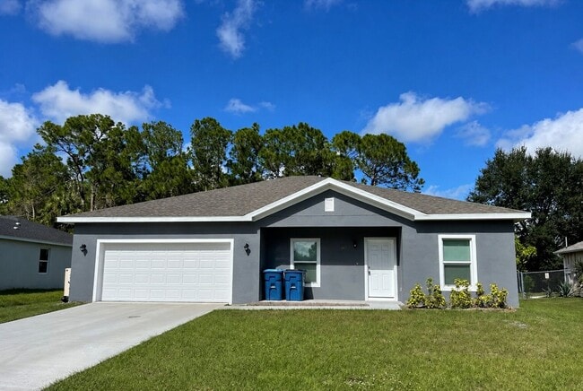 property at 983 Pyracantha St NW
