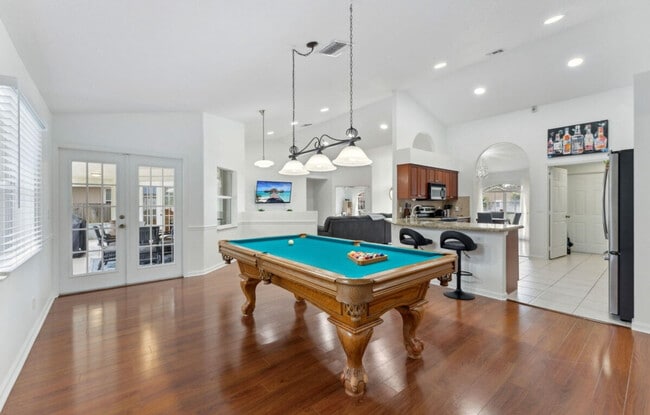 13885 Sheffield St in Wellington, FL - Building Photo - Building Photo