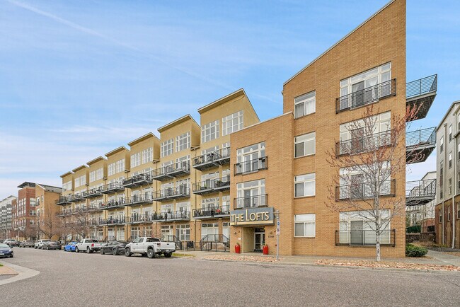 7240 W Custer Ave in Lakewood, CO - Building Photo - Building Photo