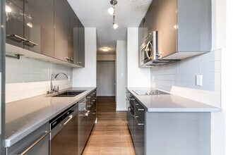 10140-115 115 St NW in Edmonton, AB - Building Photo - Building Photo
