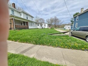 119 Vaughn St in Crooksville, OH - Building Photo - Building Photo