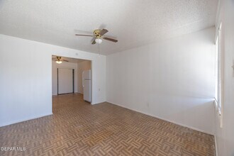 1315 Likins Dr in El Paso, TX - Building Photo - Building Photo