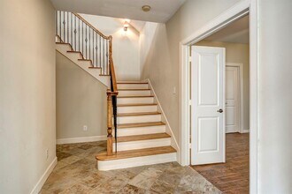 301 Asbury St in Houston, TX - Building Photo - Building Photo