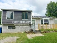 3822 House of Stuart Ave