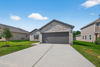 13927 Katlin Rd in Conroe, TX - Building Photo - Building Photo