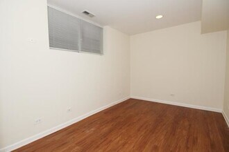 3216 N Racine Ave, Unit G1 in Chicago, IL - Building Photo - Building Photo