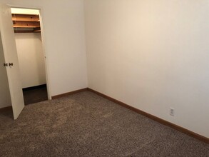 4610 Bryant Ave S in Minneapolis, MN - Building Photo - Interior Photo
