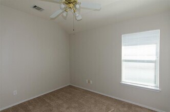 109 Fossil Trail in Leander, TX - Foto de edificio - Building Photo