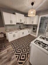 2742 Laport Dr in Mounds View, MN - Building Photo - Building Photo