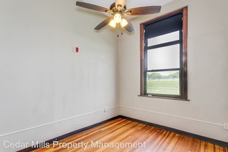 3003 E Kellogg Dr S in Wichita, KS - Building Photo - Building Photo