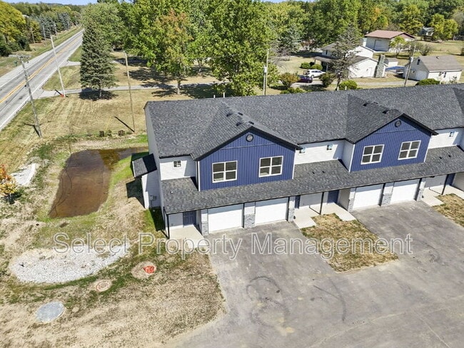 7077 Homestead Rd in Fort Wayne, IN - Building Photo - Building Photo