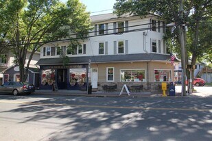 163-165 Main St in Deep River, CT - Building Photo
