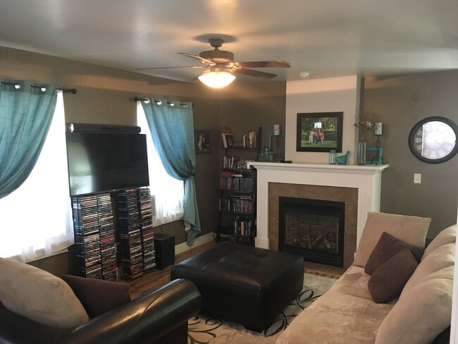 120 Bayberry Ln in Hamilton, MT - Building Photo - Building Photo