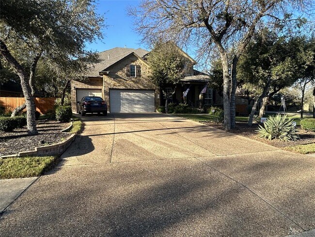 6512 Mitra Dr in Austin, TX - Building Photo - Building Photo