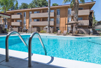 Regalia Crest Apartments in Sacramento, CA - Building Photo - Building Photo