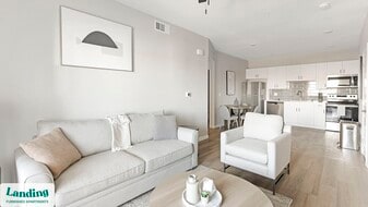 760 S Boulder Hwy in Henderson, NV - Building Photo