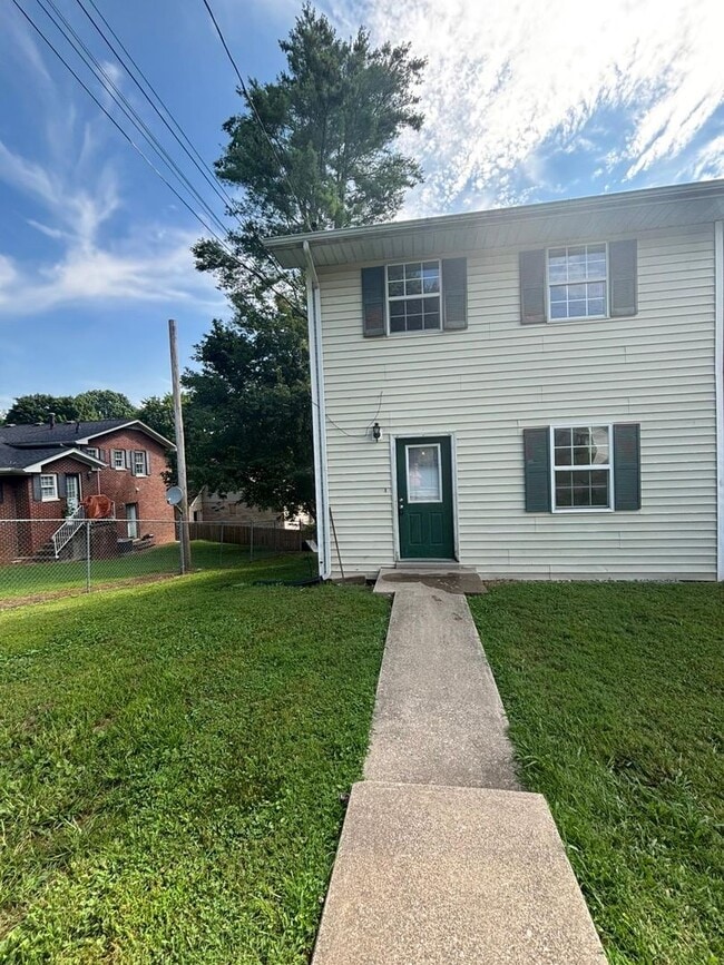 property at 1301 S Alta Ave