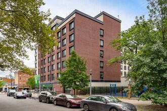 The Refinery in Brooklyn, NY - Building Photo - Building Photo