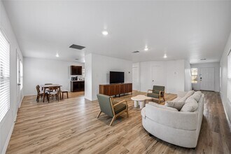 32610 Orchard Haze Dr in Brookshire, TX - Building Photo - Building Photo