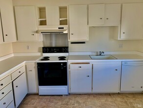 175 Upper Via Casitas in Larkspur, CA - Building Photo - Building Photo