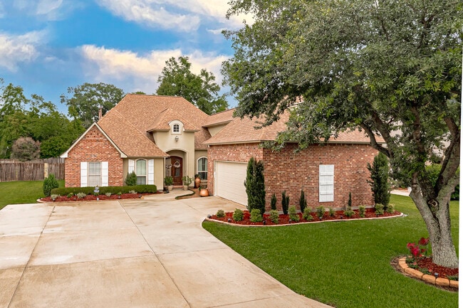 property at 12412 Oak Alley Dr