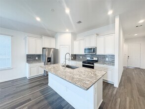 519 Newcomb Holw Dr in Conroe, TX - Building Photo - Building Photo