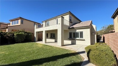 11325 Via Spiga Dr in Las Vegas, NV - Building Photo - Building Photo