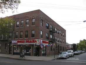 680 New Lots Ave in Brooklyn, NY - Building Photo - Building Photo