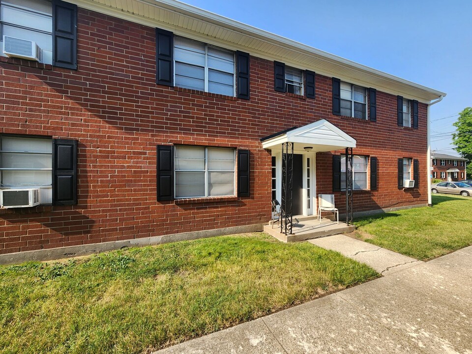 1013 St Paul Ct in Louisville, KY - Building Photo